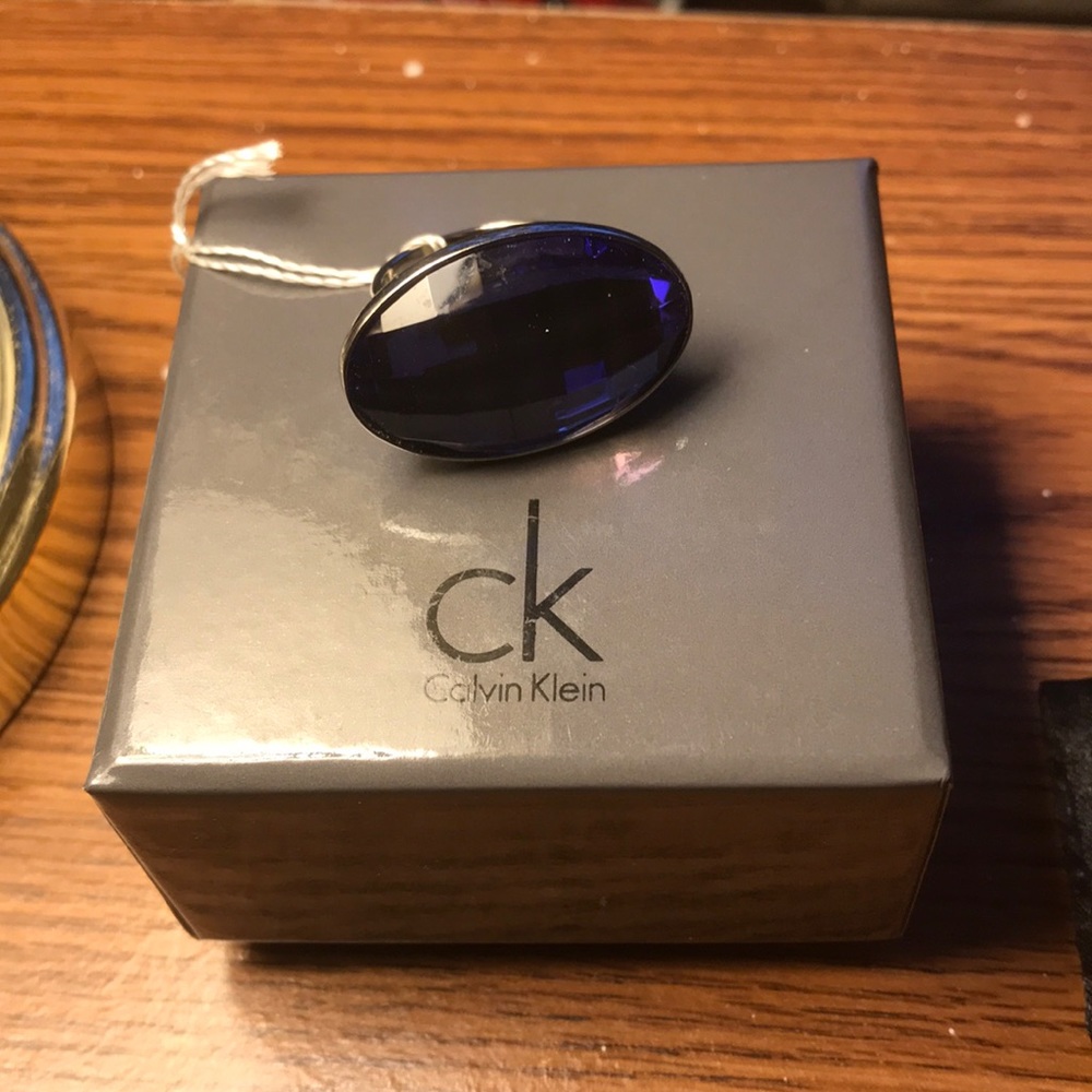 New Calvin Klein blue statement ring 6/7